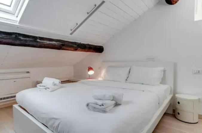 Lombardini 18 Navigli Apartment Milan Italy